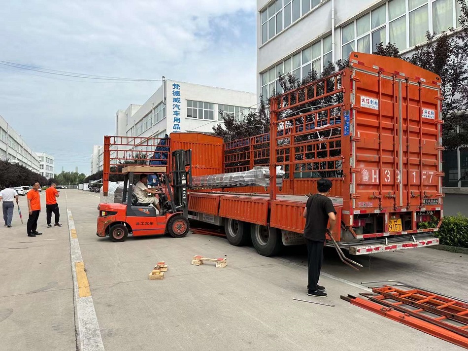 流水線電磁炒貨設(shè)備