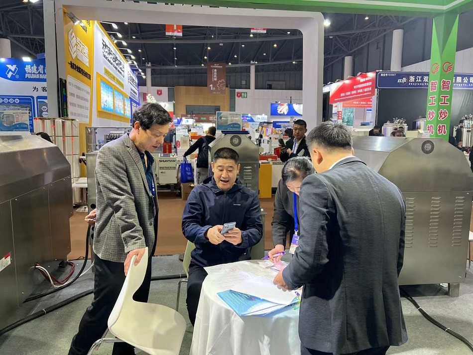 許昌智工小型炒貨機(jī)